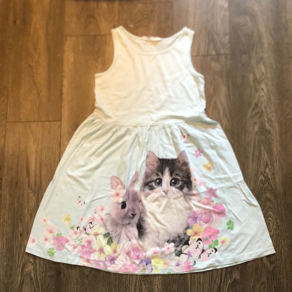 Girls casual dress size 8-10 years